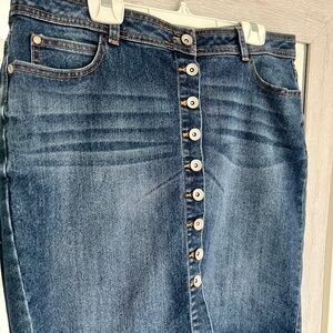 Cherokee Jean Skirt, button front, stretch jean, size 12